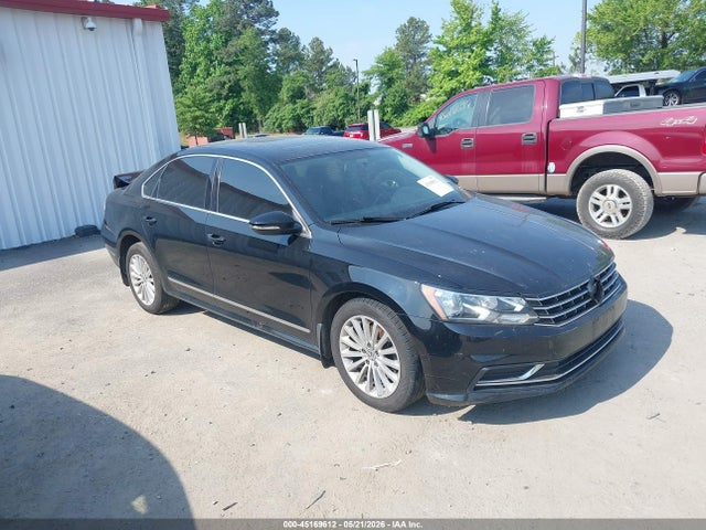 Salvage Volkswagen Passat Image