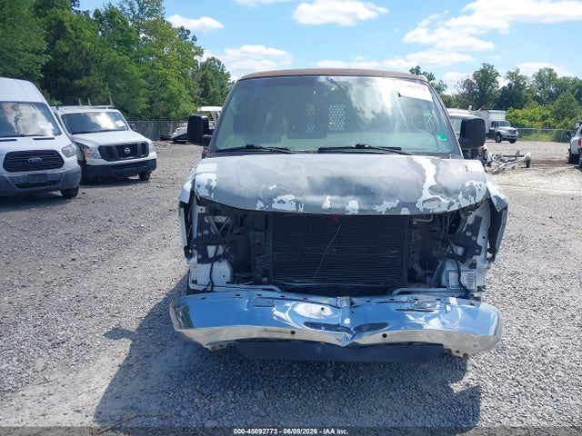 GMC Savana Work Van