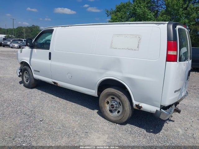 GMC Savana Work Van
