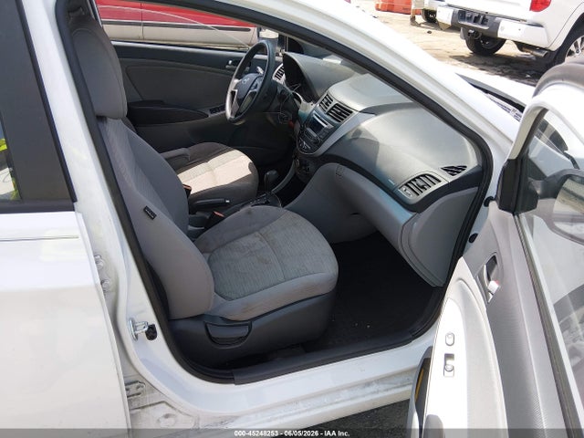 Hyundai ACCENT Se