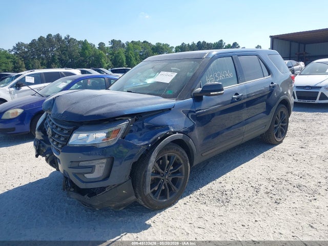 Ford Explorer Xlt