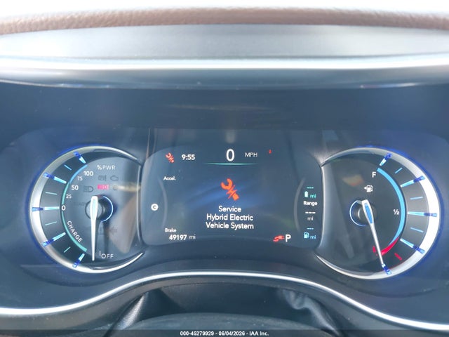 Chrysler Pacifica Limited
