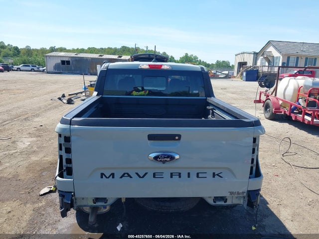 Ford Maverick Lariat