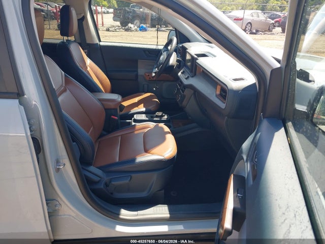 Ford Maverick Lariat
