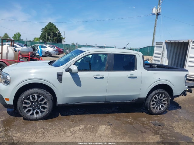 Ford Maverick Lariat