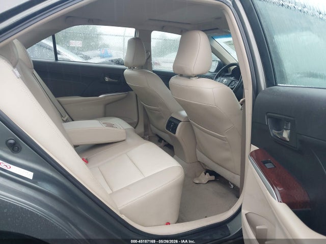 Toyota Camry Xle