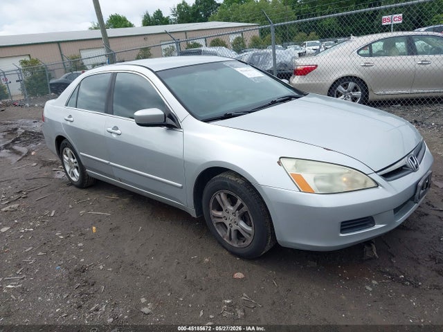 Salvage Honda Accord Image