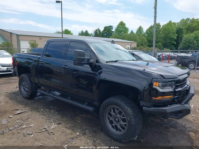 Salvage Chevrolet Silverado 1500 Image