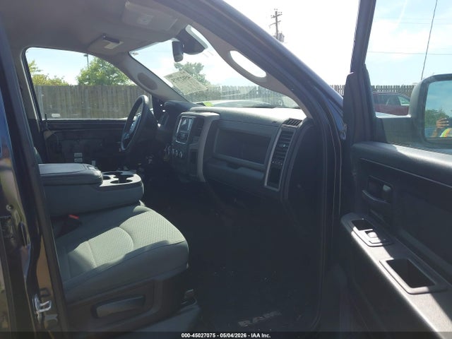 Ram 1500 Express  4x4 6'4 Box