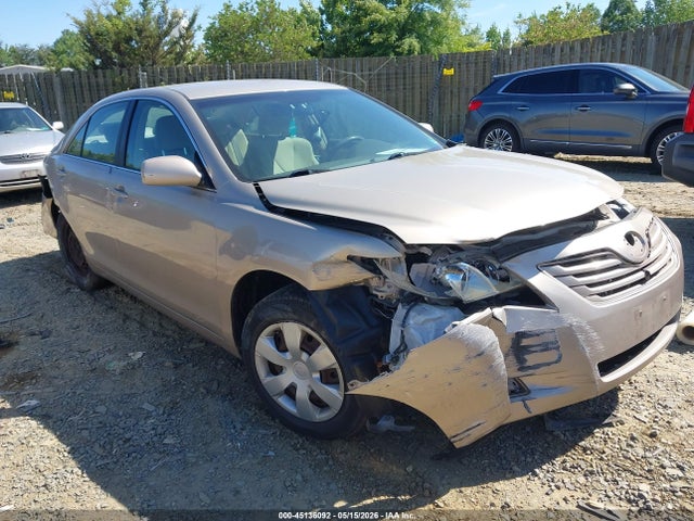 Salvage Toyota Camry Image