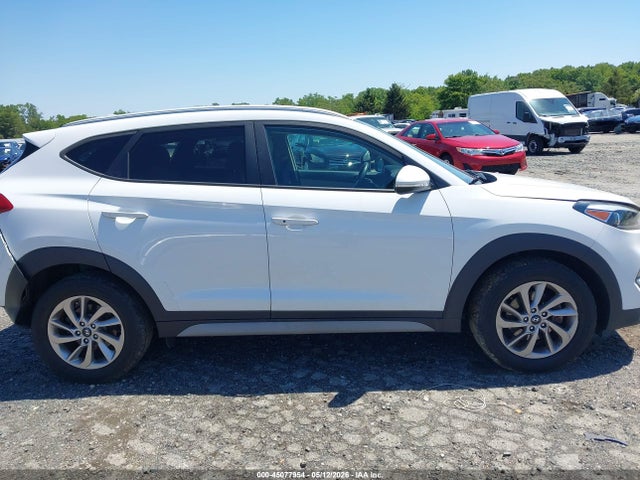 Hyundai TUCSON Se Plus