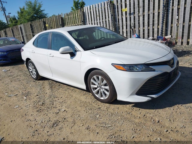 Salvage Toyota Camry Image