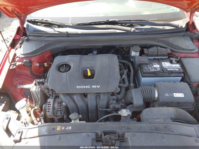 Hyundai ELANTRA Sel