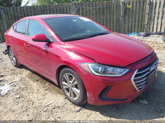 Salvage Hyundai ELANTRA Image