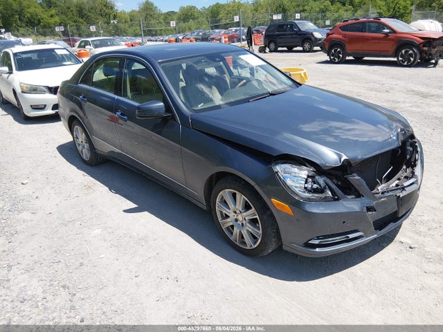 Salvage Mercedes-Benz E-Class Image