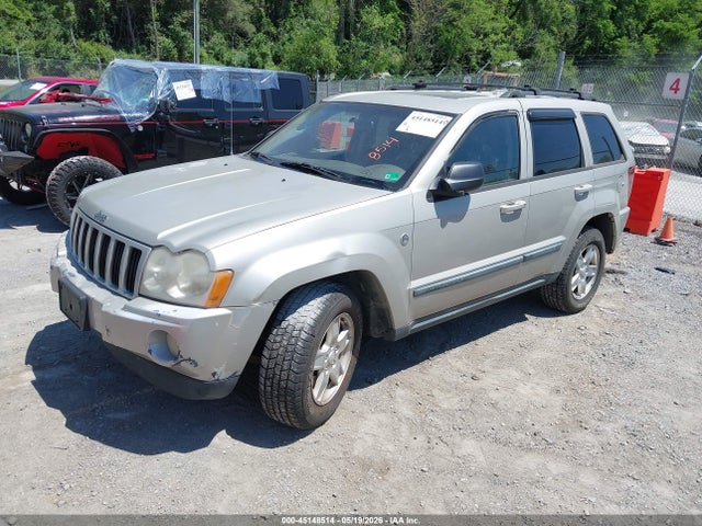 Jeep Grand Cherokee Laredo