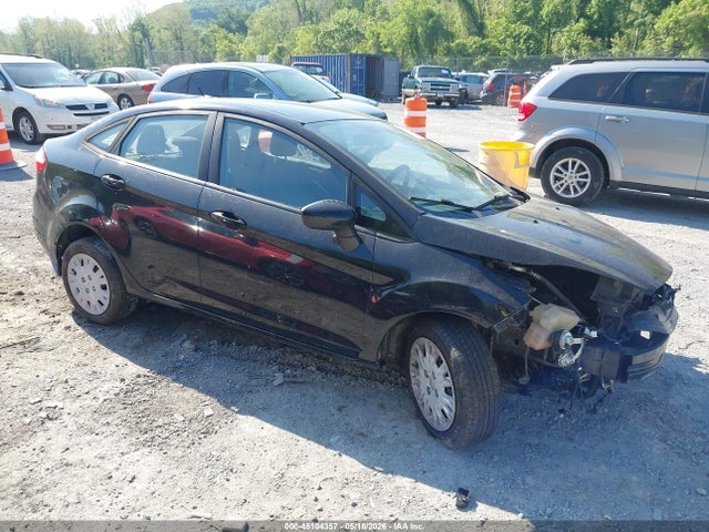 Salvage Ford Fiesta Image