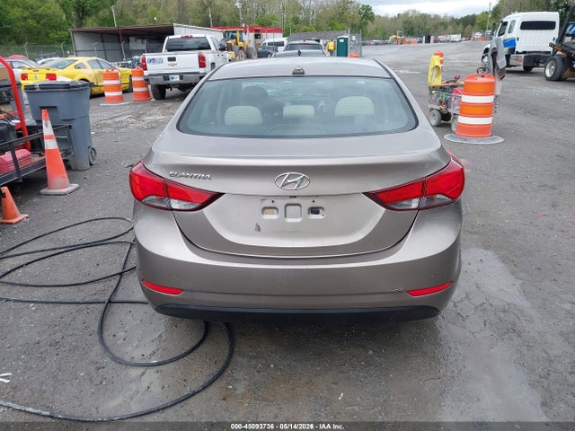 Hyundai ELANTRA Se