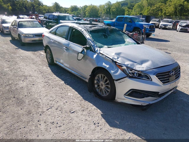 Salvage Hyundai SONATA Image