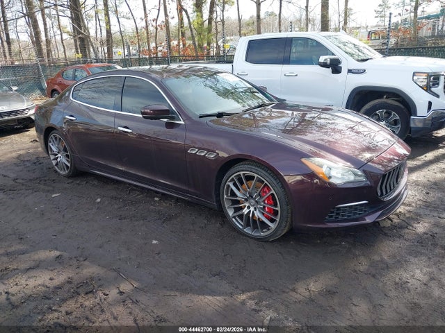 Salvage Maserati Quattroporte Image