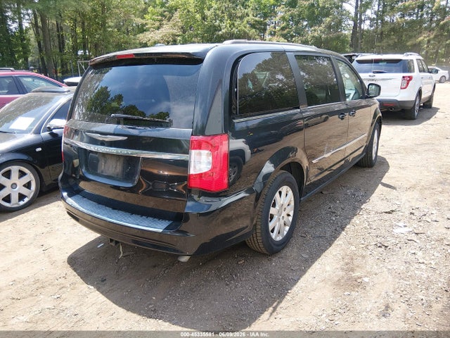 Chrysler Town & Country Touring