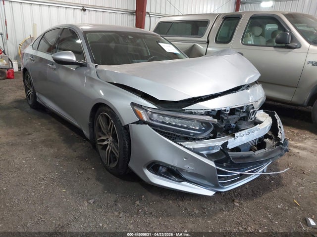 Salvage Honda Accord Image