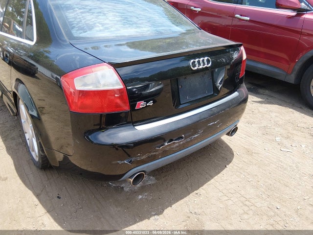 Audi S4 4.2