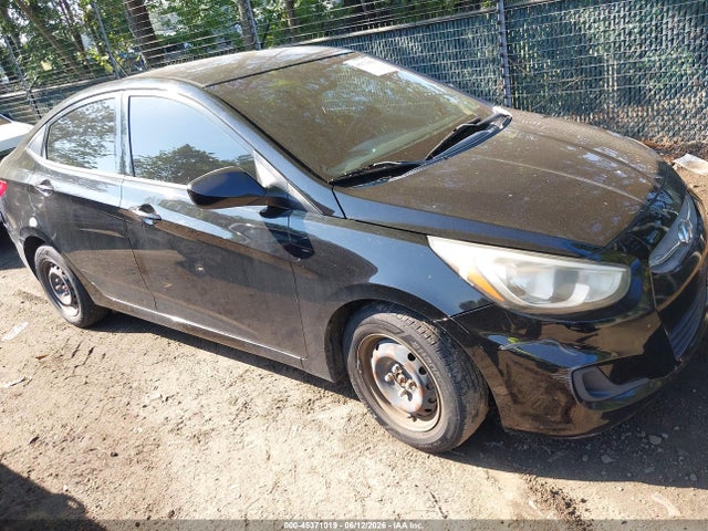 Salvage Hyundai ACCENT Image