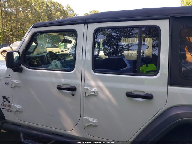 Jeep Wrangler Sport 4x4
