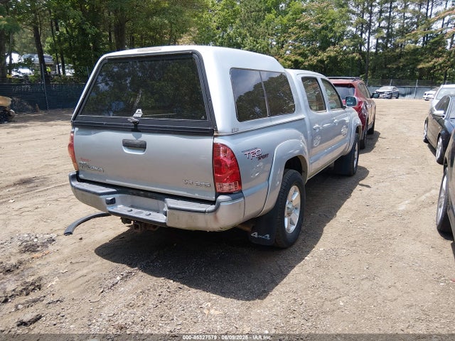Toyota Tacoma Base V6