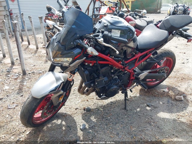 Kawasaki Zr900 F