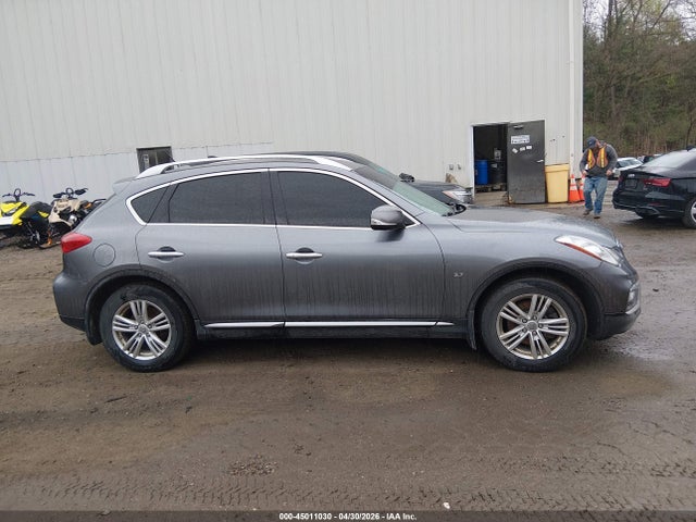 INFINITI Qx