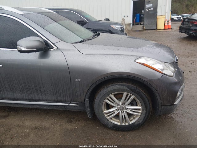 INFINITI Qx