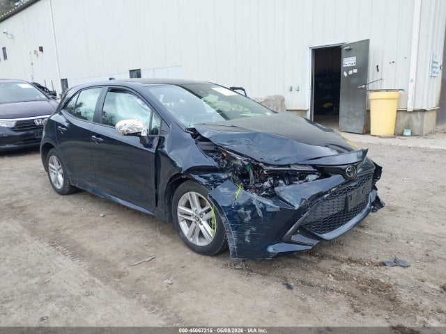 Salvage Toyota Corolla Image