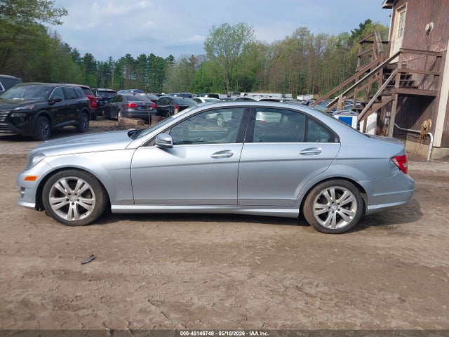 Mercedes-Benz C-Class Sport 4matic