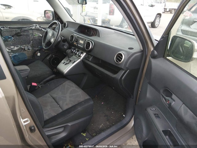 Scion xB
