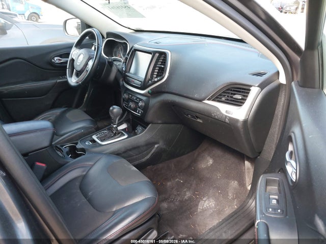 Jeep Cherokee Trailhawk 4x4
