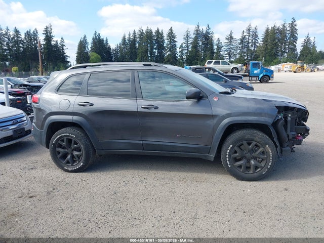 Jeep Cherokee Trailhawk 4x4