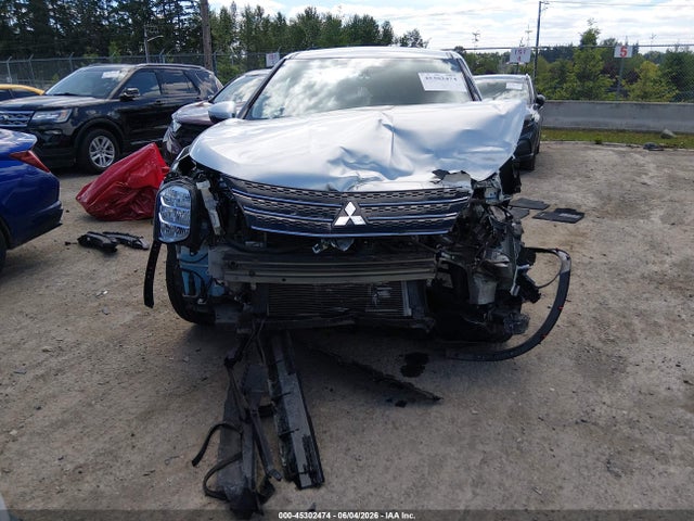 Mitsubishi Outlander Es 2.5 S-awc