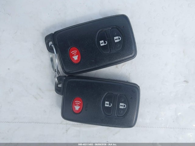 Toyota Prius Two