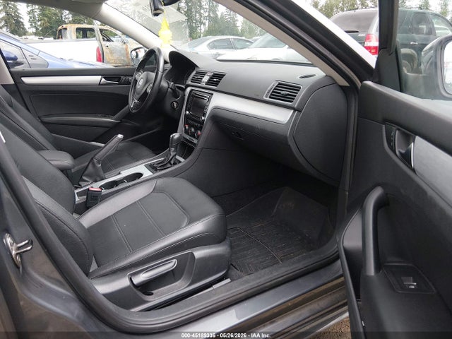 Volkswagen Passat 2.5l Se