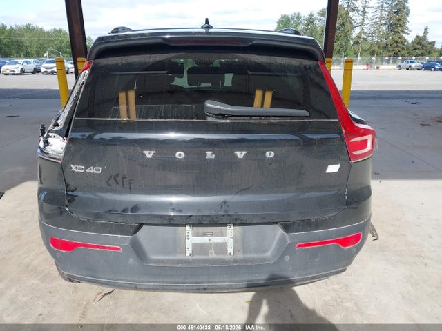 Volvo Xc40 Recharge Pure Electric P8 Twin Plus