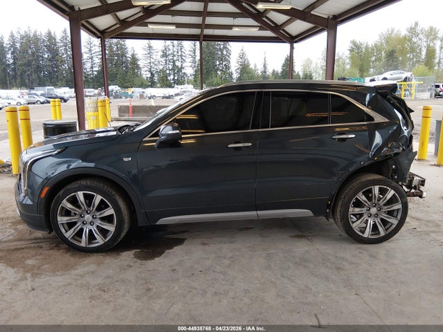 Cadillac XT4 Premium Luxury