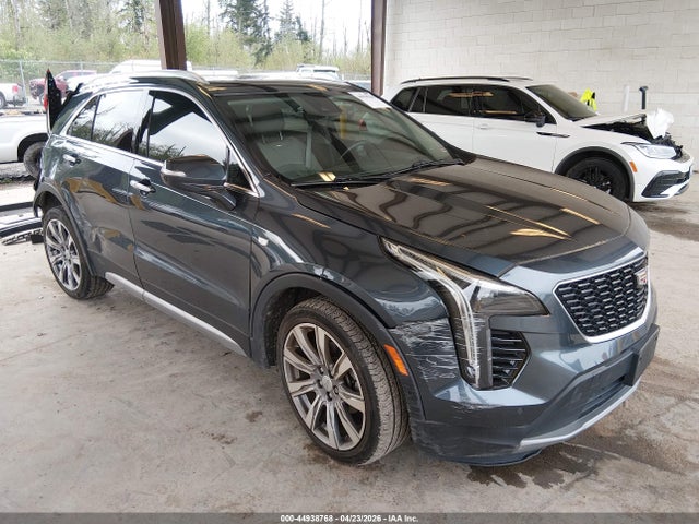 Salvage Cadillac XT4 Image