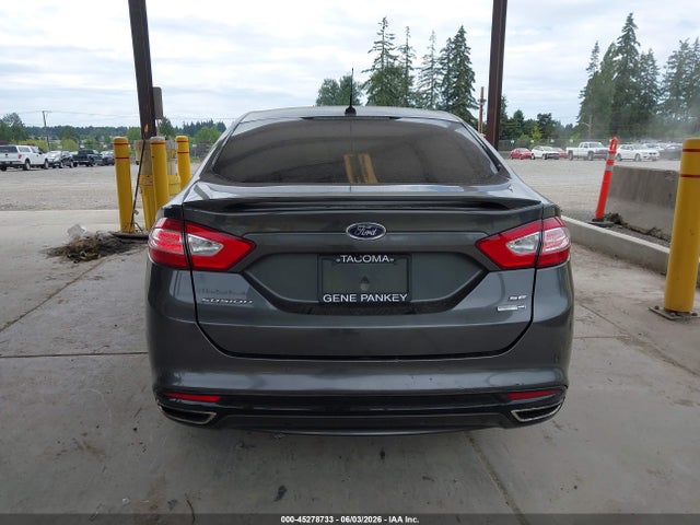 Ford Fusion Se