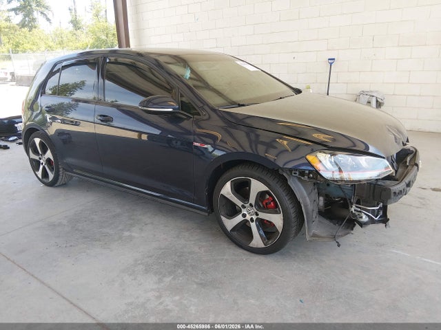 Salvage Volkswagen Golf Image