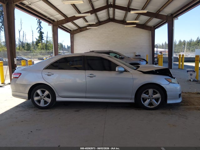 Toyota Camry Se V6