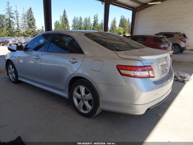 Toyota Camry Se V6