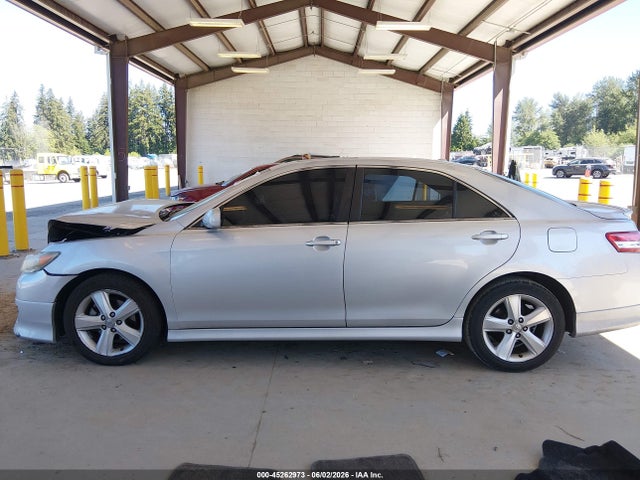 Toyota Camry Se V6