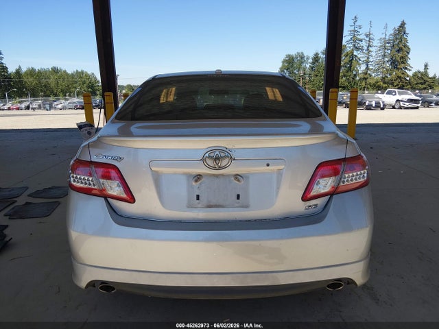Toyota Camry Se V6